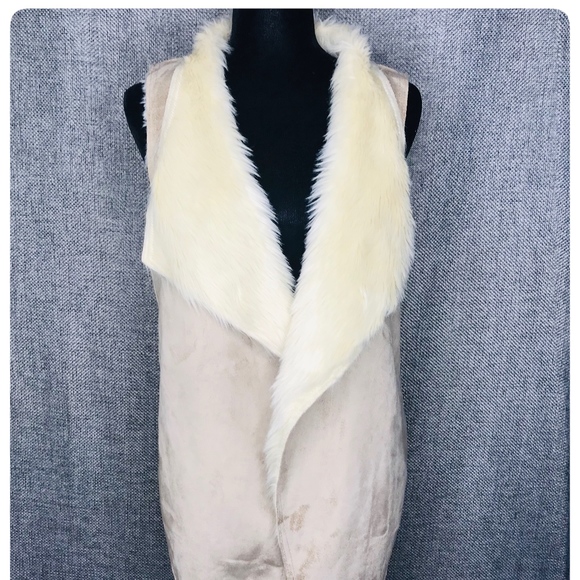 Jackets & Blazers - FAUX FUR VEST REVERSIBLE